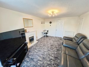 Lounge- click for photo gallery